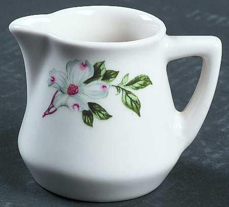 Dogwood (Restaurant, Smooth) Mini Creamer