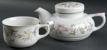 Corona (Green Trim) Individual Teapot & Lid with Cup