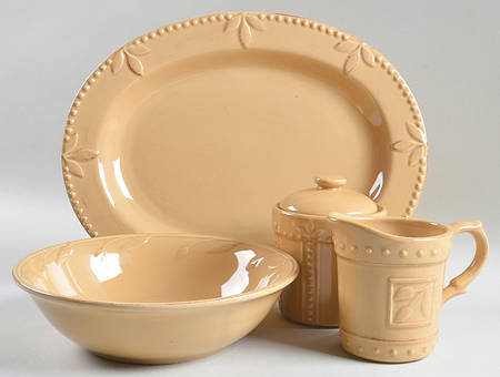 Sorrento Wheat (Gold) 5 Piece Hostess Set