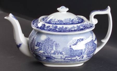 Winter's Eve Blue (Camilla Shape) Teapot & Lid