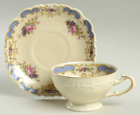 SWH29 Blue Footed Cup & Saucer Set