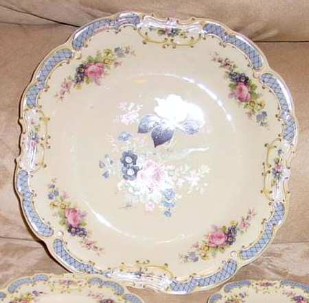 SWH29 Blue Cake Plate