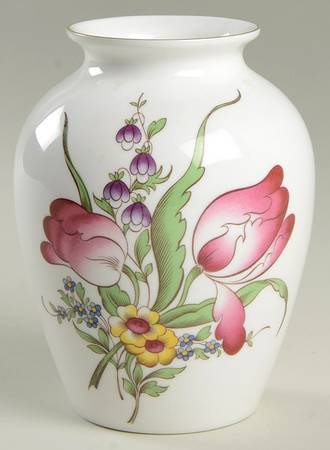 Marlborough Spray (Gold Trim) 5" Vase