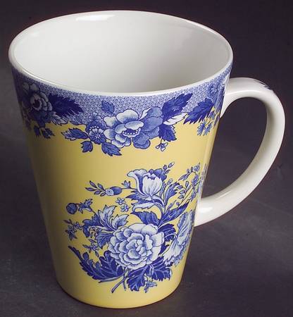 Blue Room Garden Collection (Yellow Background) Mug