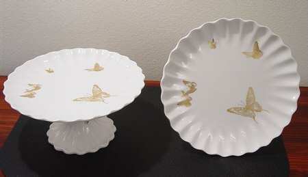 F846 Footed Cake Plate