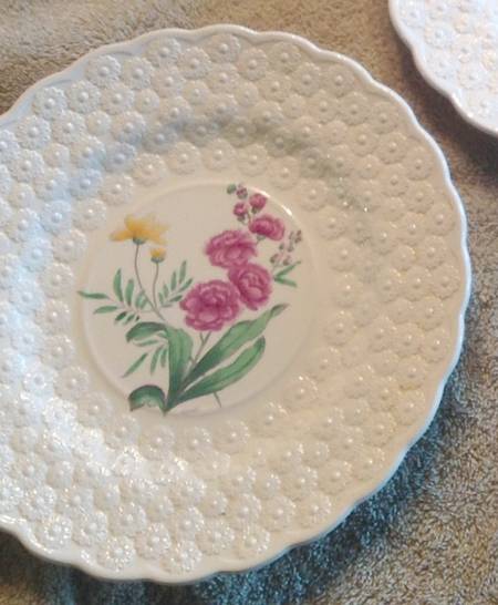O1550 Luncheon Plate