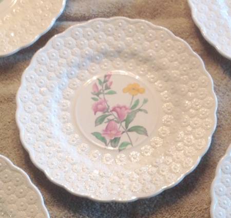 O1550 Luncheon Plate