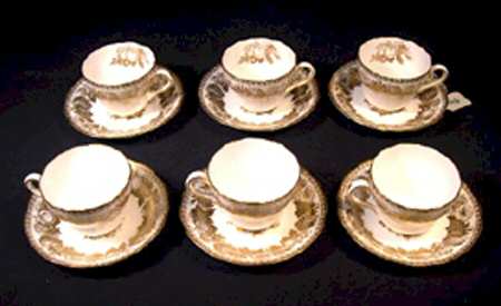 Y7220 Flat Cup & Saucer Set