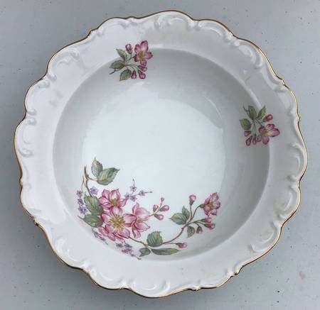 SCH368 7" Round Vegetable Bowl