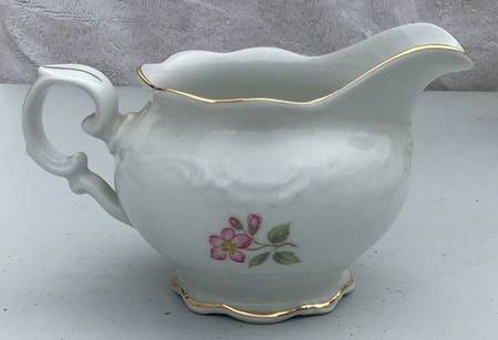 SCH368 Creamer