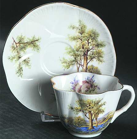 Bluebell Wood (Dainty) Flat Cup & Saucer Set