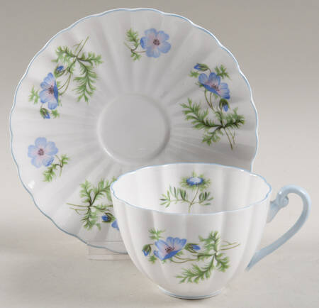 Blue Poppy (Fluted) Flat Cup & Saucer Set