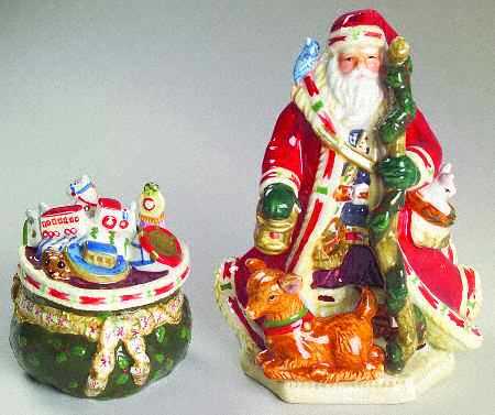 Woodland Holly Santa Figural Salt & Pepper Set