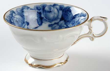 SCH374 Footed Cup