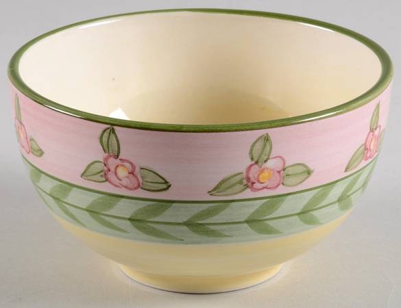 Vintage Romance Soup/Cereal Bowl