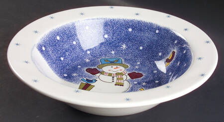 Frosty Snowman 12" Round Vegetable Bowl