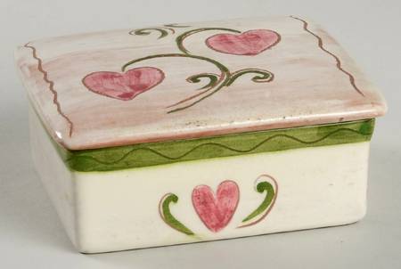Heart (Giftware) Cigarette Box & Lid