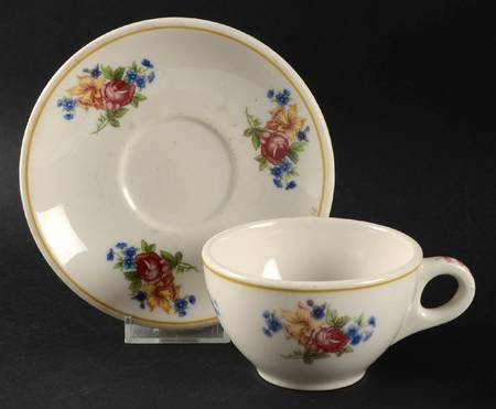Colonial (Restaurant, Off White) Flat Cup & Saucer Set