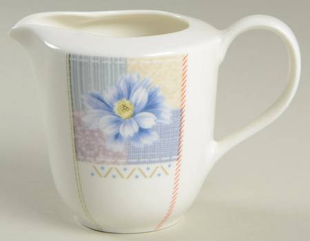 Natural Quartet Creamer