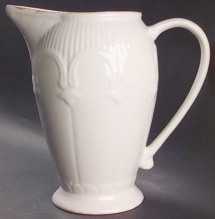 Grand Buffet 56 Oz Pitcher