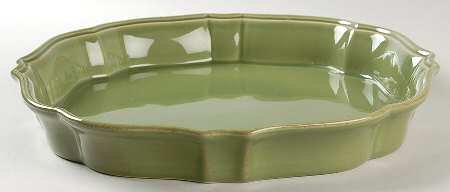 Corricoware Green 11" Oval Baker