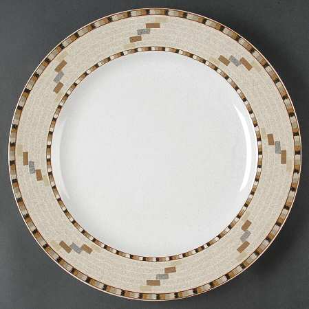 Bandelara 12" Chop Plate (Round Platter) by Studio Nova