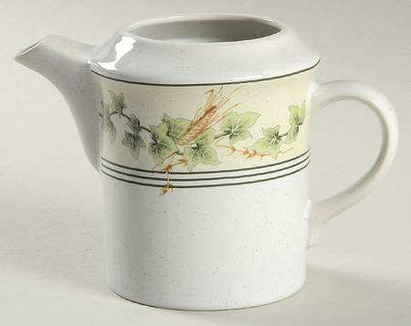 Ivy Lane Creamer