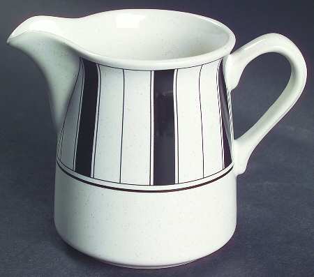 Midnight Terrace Creamer
