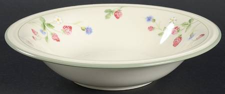 Strawberry Festival 9" Round Vegetable Bowl