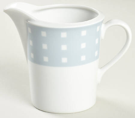 Avenue Blue Creamer