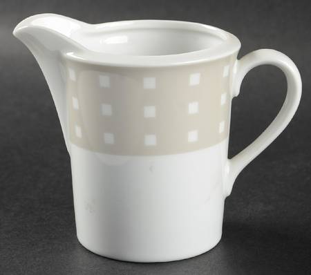 Avenue Taupe Creamer