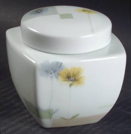 Meadowsweet Mist Sugar Bowl & Lid