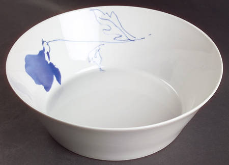Ming Blue 9" Round Vegetable Bowl