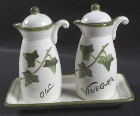Ivy Park Vinegar &Oil Set with Lids and Tray