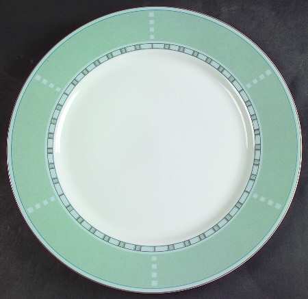 Surrey Court 12" Chop Plate (Round Platter)