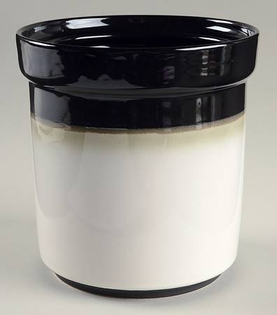 Nova Black (Newer, Grayish White Center) Extra Large Canister No Lid