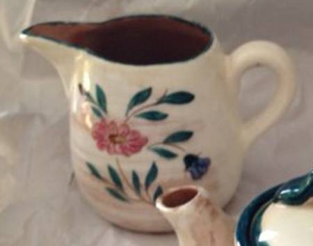Flora (Terra Rose) Creamer