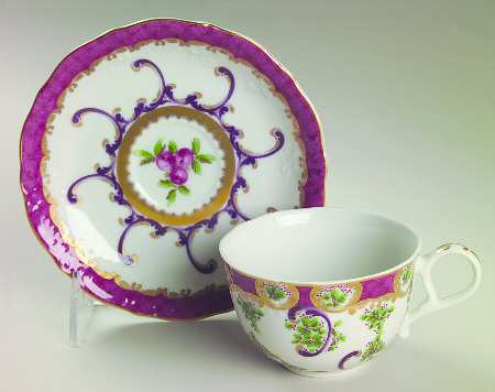Manvers Scroll Flat Cup & Saucer Set