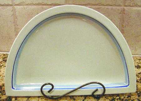 STB272 11" Oval Serving Platter
