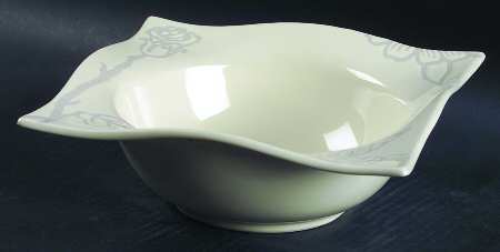 Romantic Bloom Rim Soup Bowl