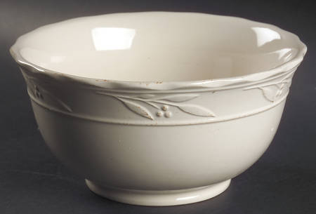 Bella Ivory 9" Mixing Bowl