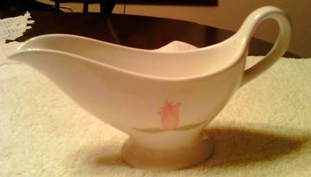 Festa Gravy Boat