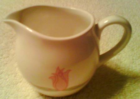 Festa Creamer