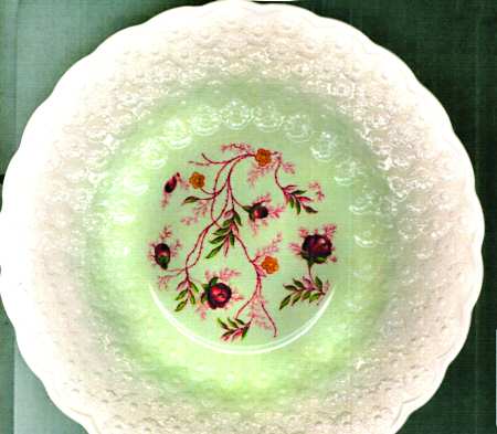 Rosebud Chintz (2-8942) by Spode