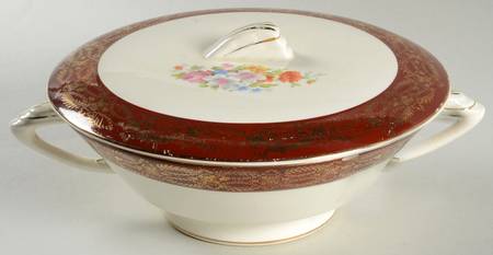 Madame du Barry Maroon Round Covered Vegetable