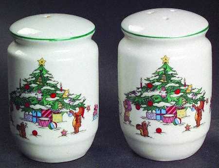 Whimsical Christmas (Smooth, Green Trim) Salt & Pepper Set