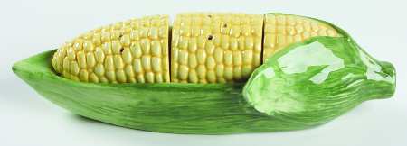 Farmstand Vegetables Figural Salt and Pepper Tray Set