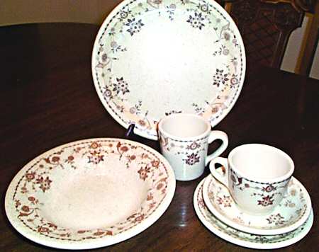 STR91 Flat Cup & Saucer Set