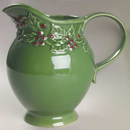 Holly & Berries 72 Oz Pitcher
