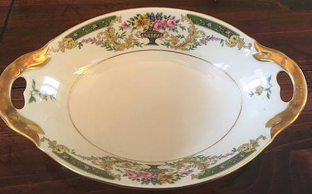 HCZ257 No Middle Floral 11" Oval Vegetable Bowl